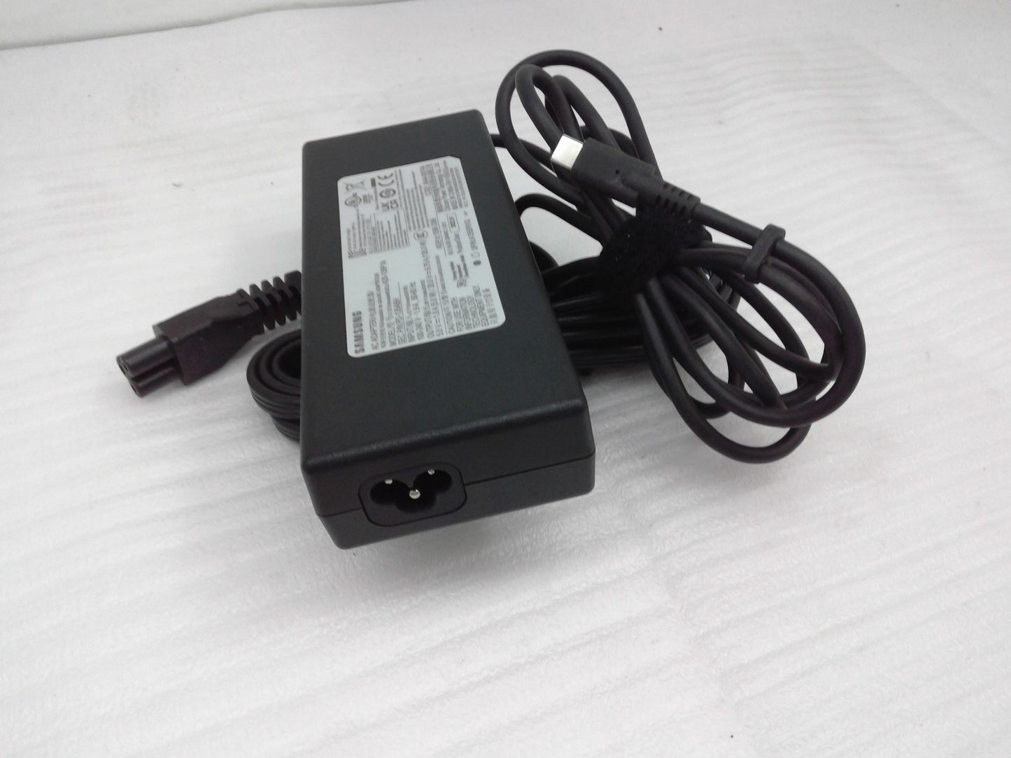 OEM A20-135P1A 135W USB C  Samsung Galaxy Book Odyssey NP762XDA-XA3US RTX3050Ti