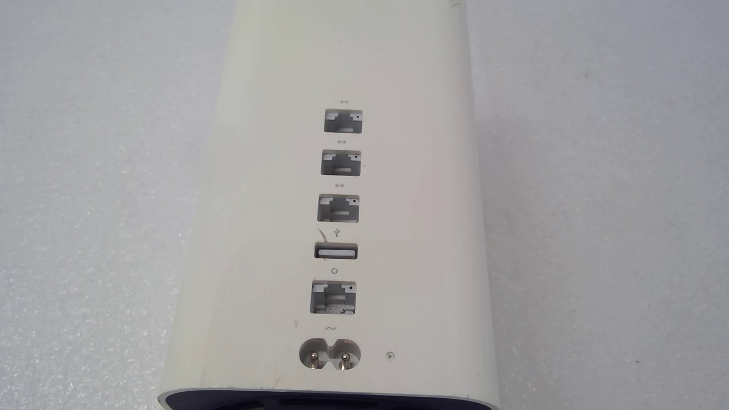 Apple A1470 EMC2635 Airport Extreme 5th Generation Time Capsule w/ Power Cable