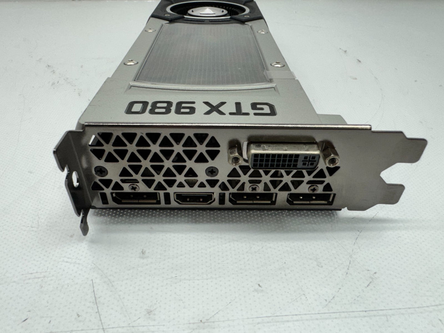 NVIDIA GeForce GTX 980 4GB GDDR5 3x DP HDMI DVI GPU 900-1G401-2500-000