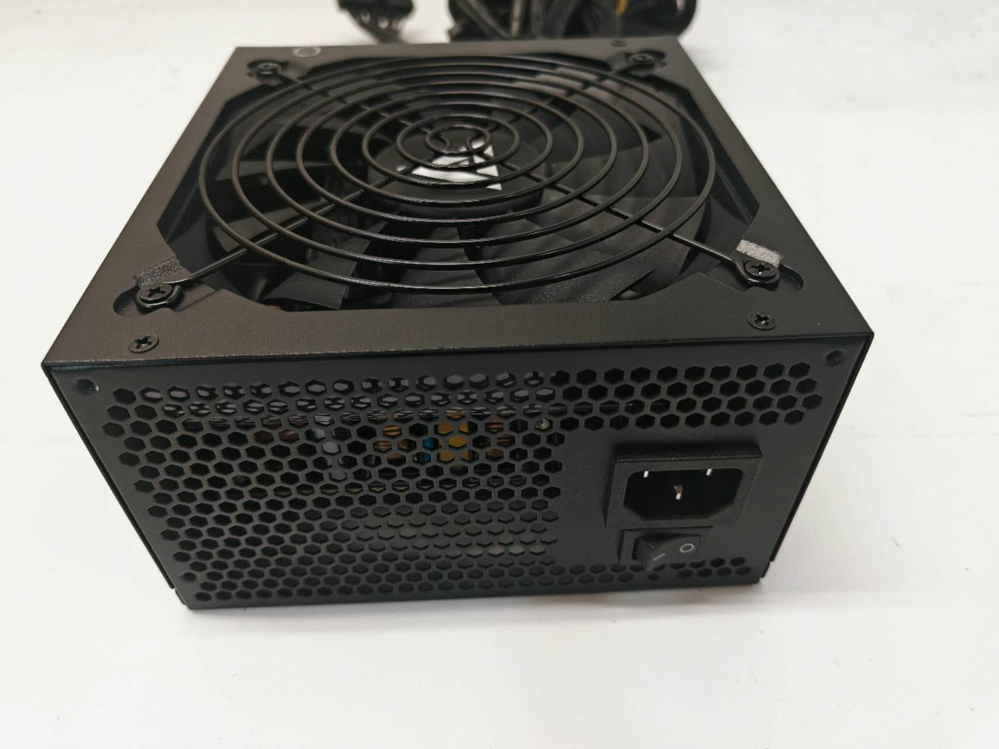 Apevia Prestige Series ATX-PR600W 600W 80 PLUS Gold ATX12V Power Supply