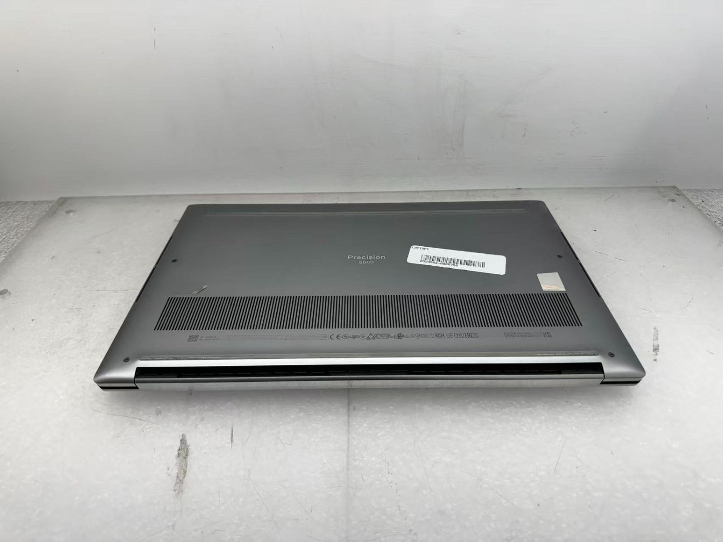 Dell Precision 5560 LT Intel FHD i7-11850H@2.5GHz 16G 500G T1200 Win11 NoAC READ