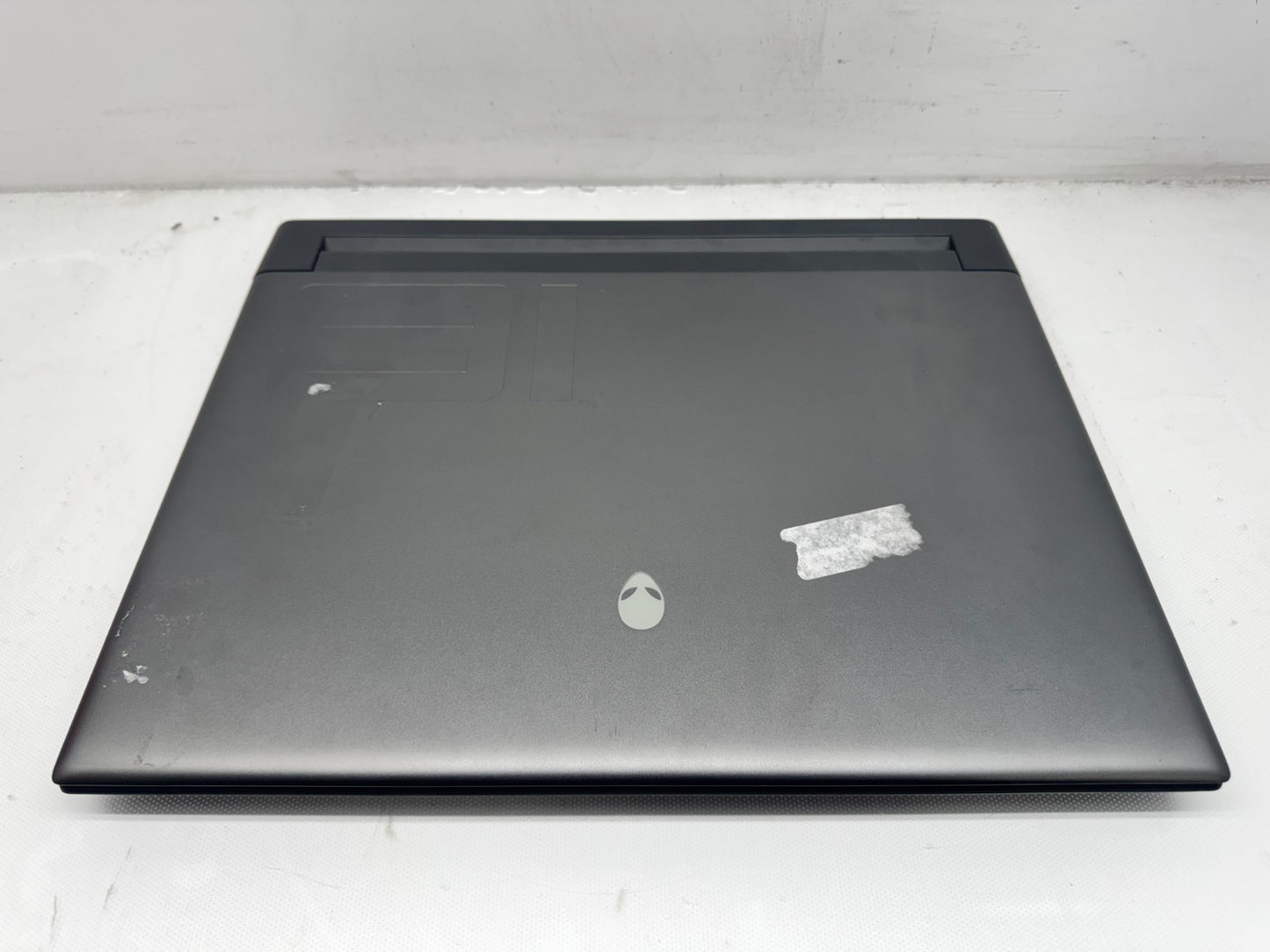 Dell Alienware M18 R2 18" Intel i9-14900@2.2GHz 32GB RAM 1TB SSD RTX 4090 *READ*