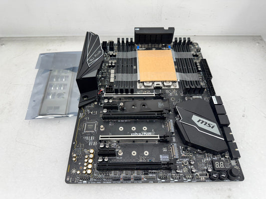 MSi X399 SLI PLUS SocketTR4 DDR4 ATX Gaming Motherboard *READ*
