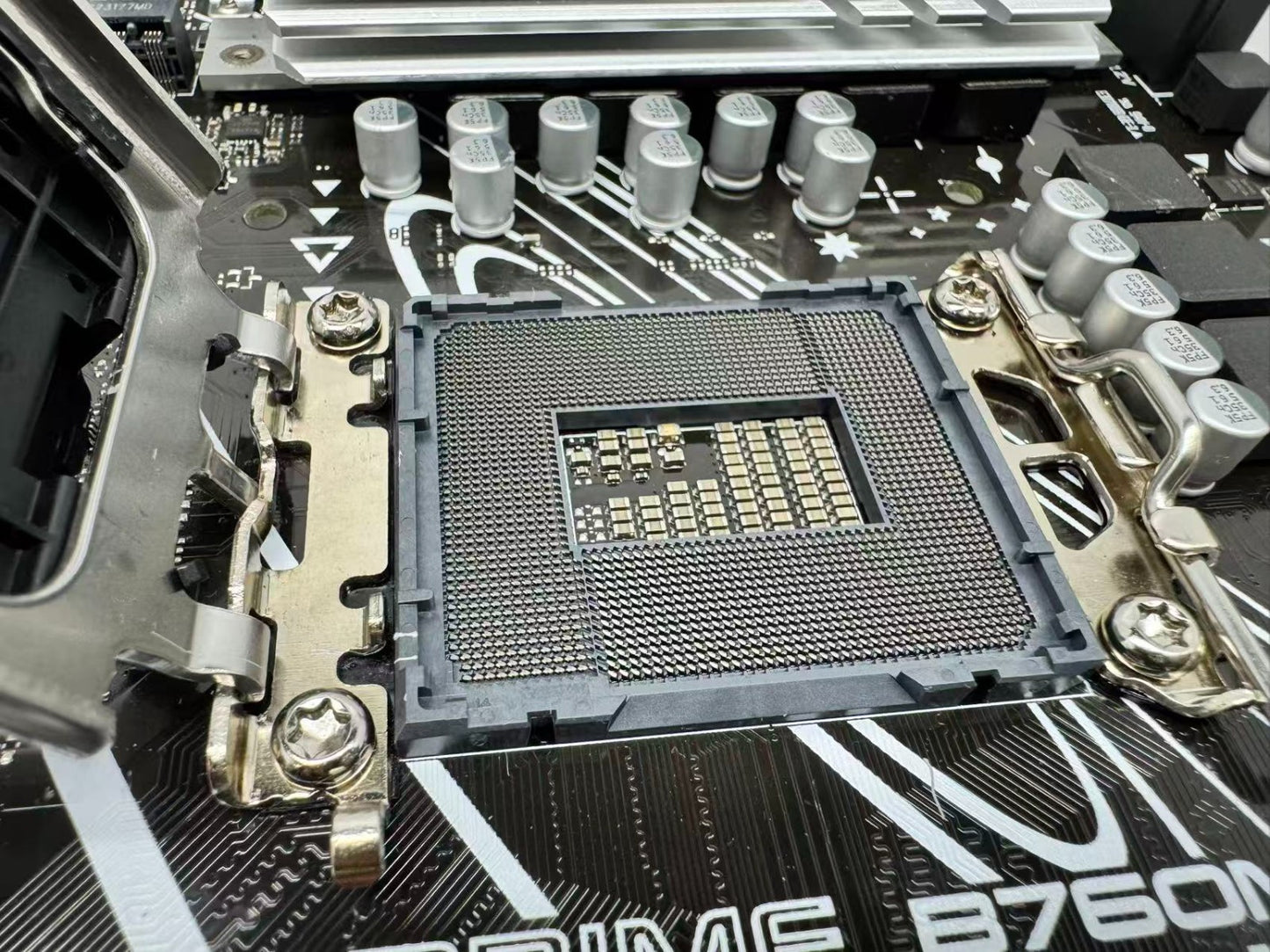 ASUS PRIME B760M-A AX micro ATX Motherboard Intel Socket LGA1700 DDR5 WIFI READ"