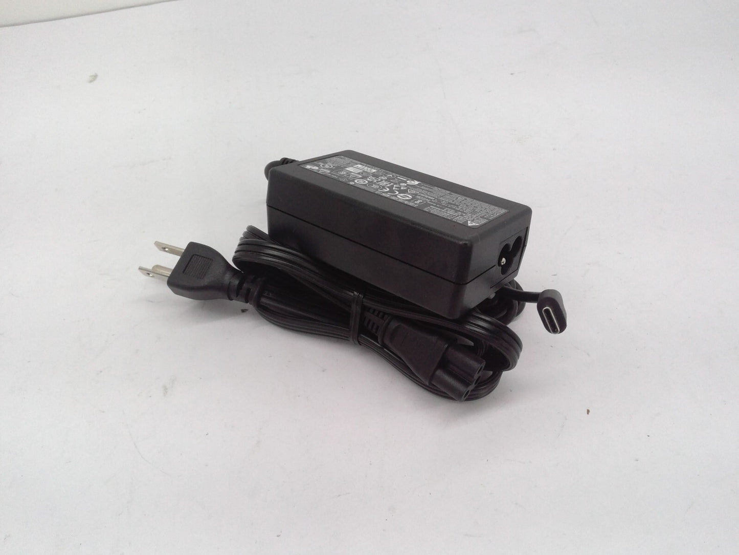 Original Delta ADP-65KE-B 65W 20V 3.25A For MSI Prestige 14Evo A12M-012US Type-C