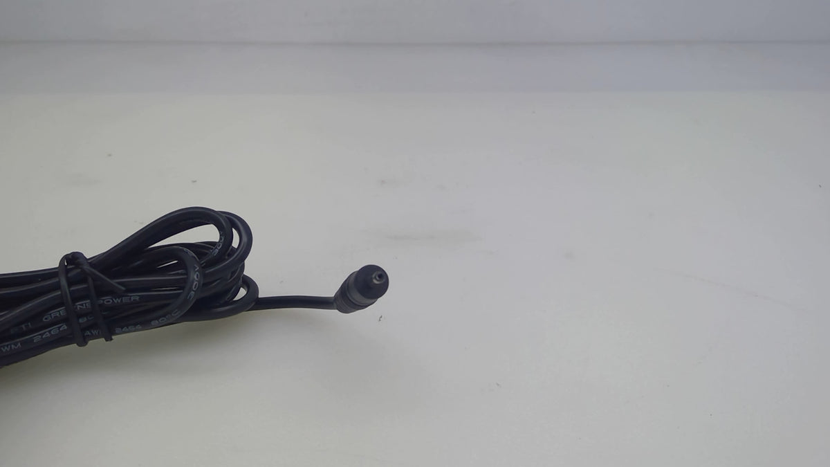 KPTEC K36V190160E2 19V 1.6A 30W AC Adapter Power Supply 2.5mm X 0.5mm