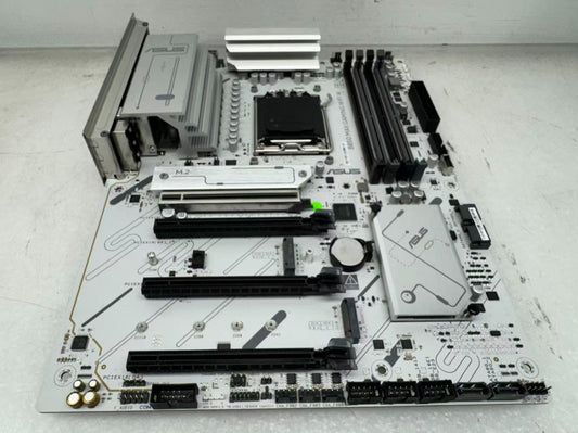 ASUS B850 MAX GAMING WIFI White AMD Socket AM5 DDR5 ATX Motherboard *READ*