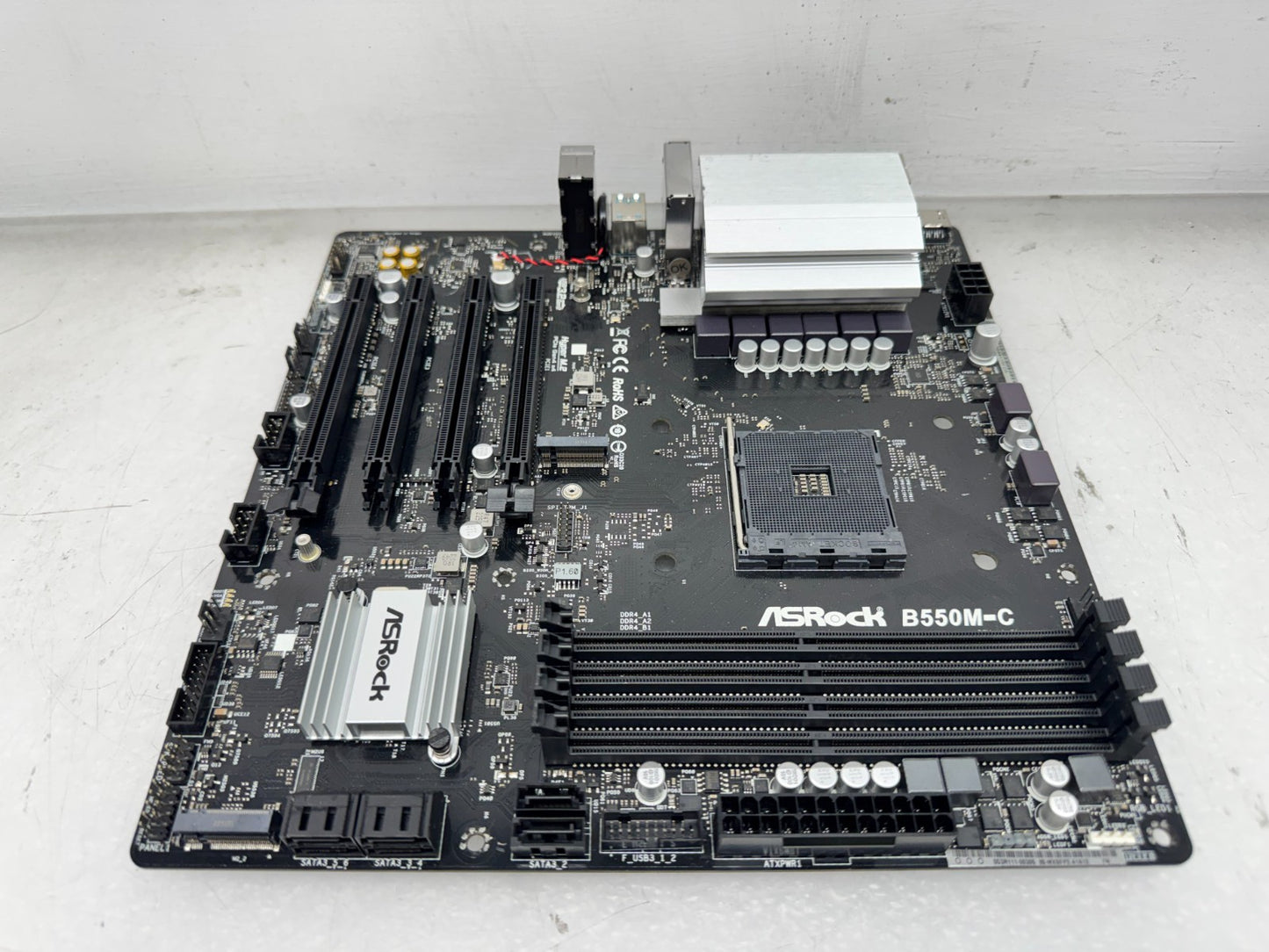 ASRock B550M-C Micro ATX Motherboard AMD Socket AM4 DDR4 WIFI Module *READ*
