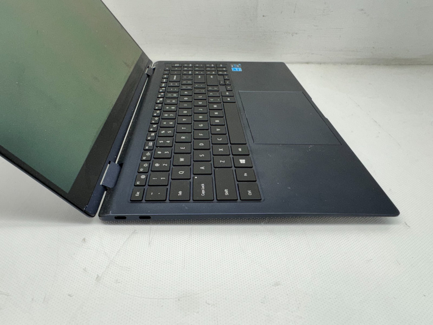Samsung NP930QDB Intel i7-1165G7@2.80GHz 8GB 256G Windows 11 No AC *READ*