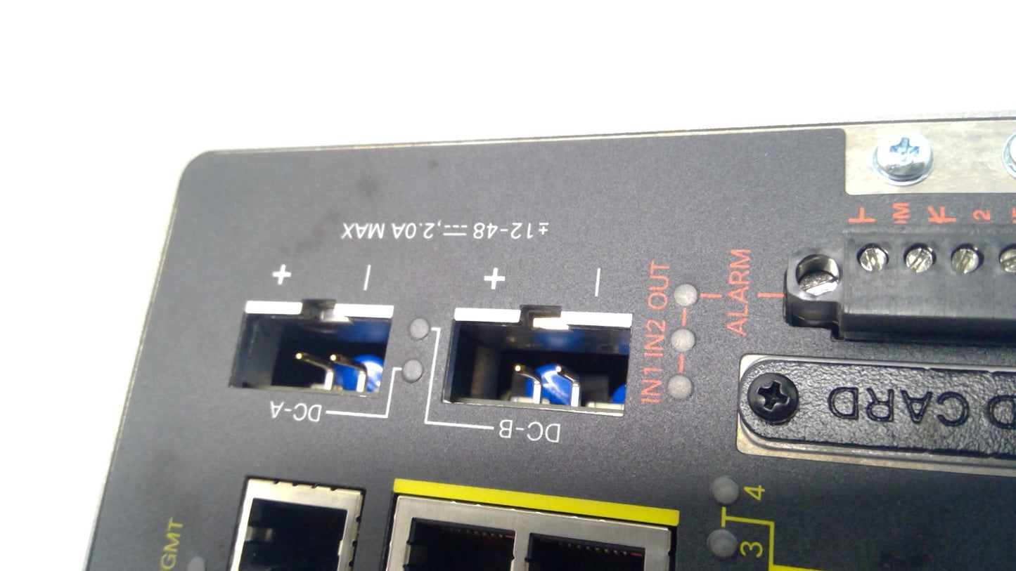 Cisco ISA-3000-2C2F-K9 ruggedized industrial security appliance Switch*READ*
