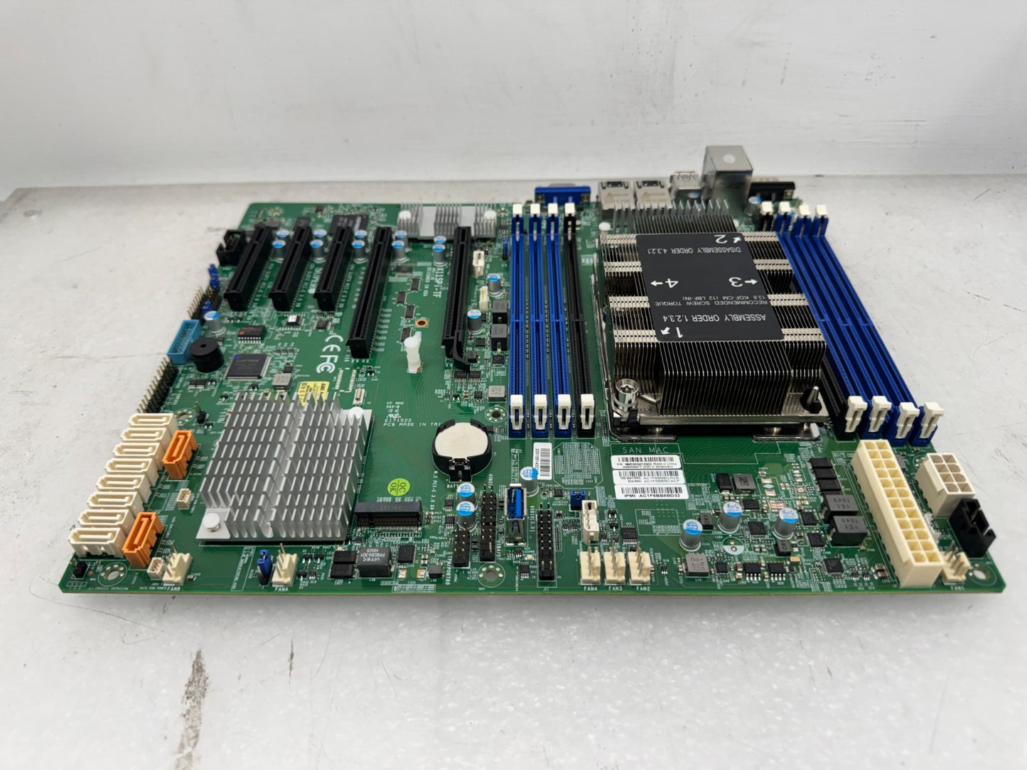 Supermicro X11SPi-TF Socket LGA3674 DDR4 W/Heatsink Motherboard