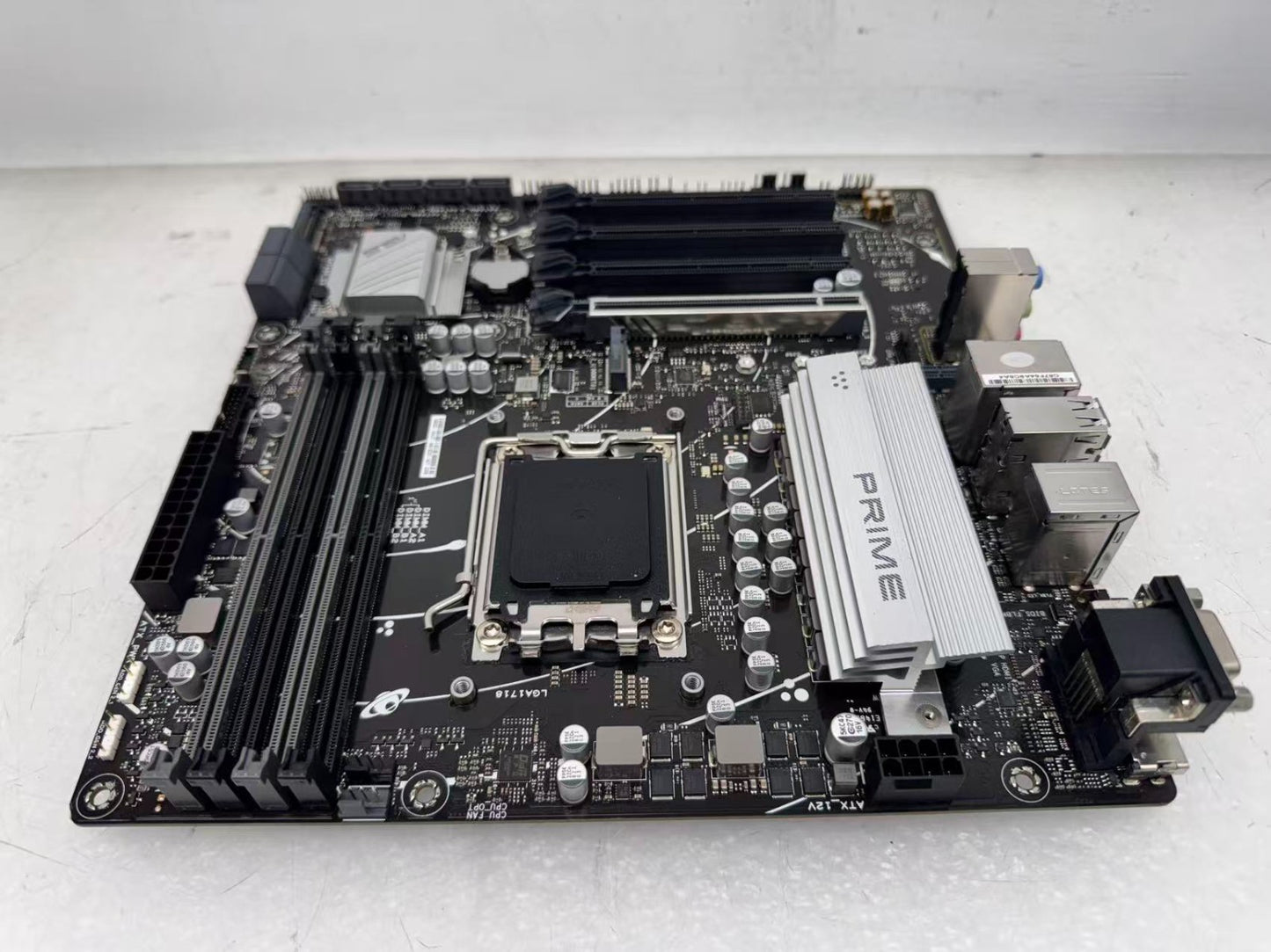 ASUS Prime B650M-A AX II AM5 mATX Motherboard * missing WiFi *