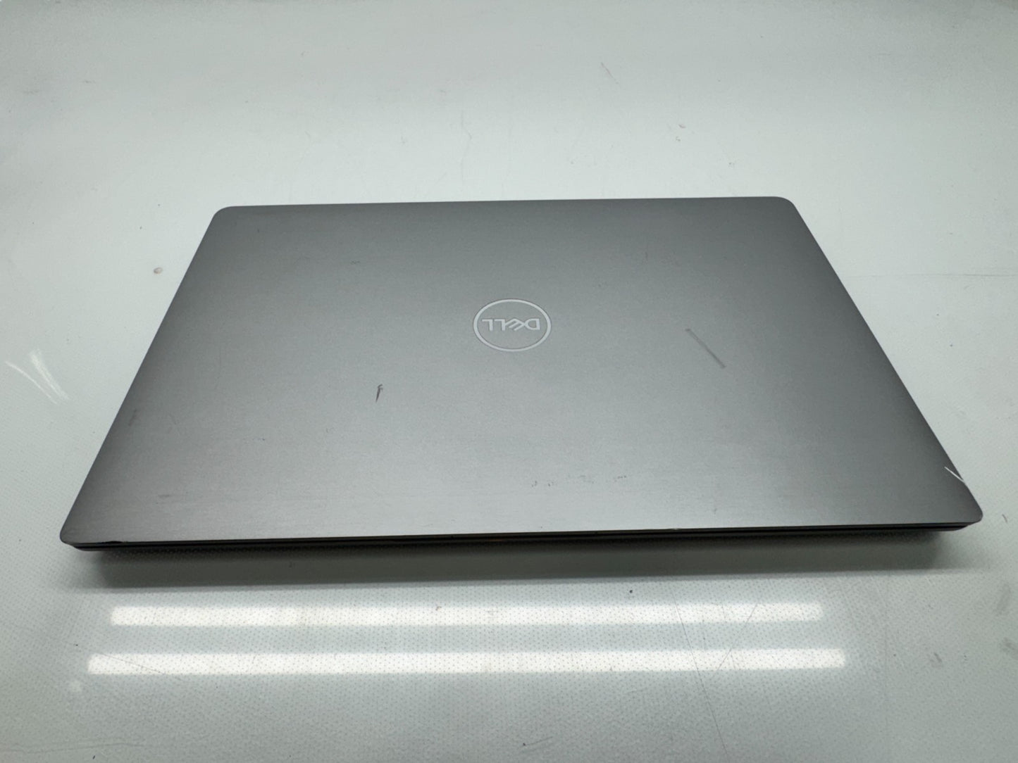Dell Latitude 7410 i5-10310U@1.70GHz 16GB RAM 256GB SSD Win11 1920 x 1080 Gray