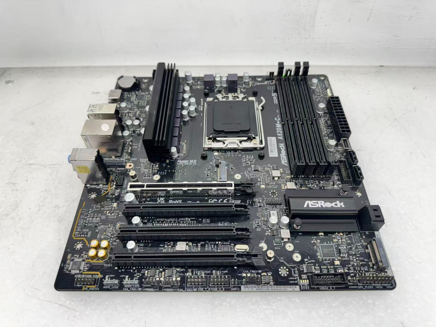 ASRock A620M-C Micro ATX Motherboard DDR5, Missing WIFI Module *Read**