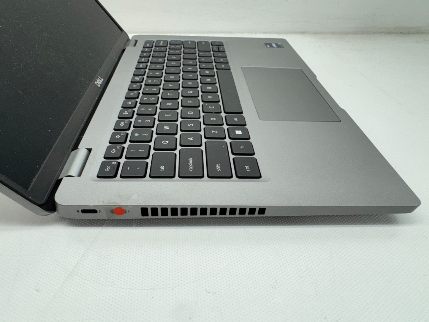 Dell Latitude 5430 14"LT i7-1255U@1.7GHz 16G RAM 256G SSD *READ**