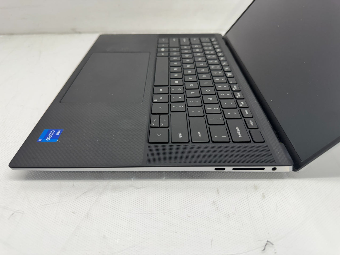 Dell Precision 5560 15.6" Intel i7-11850H@2.5GHz 16GB 256GB A2000 W/AC *READ*