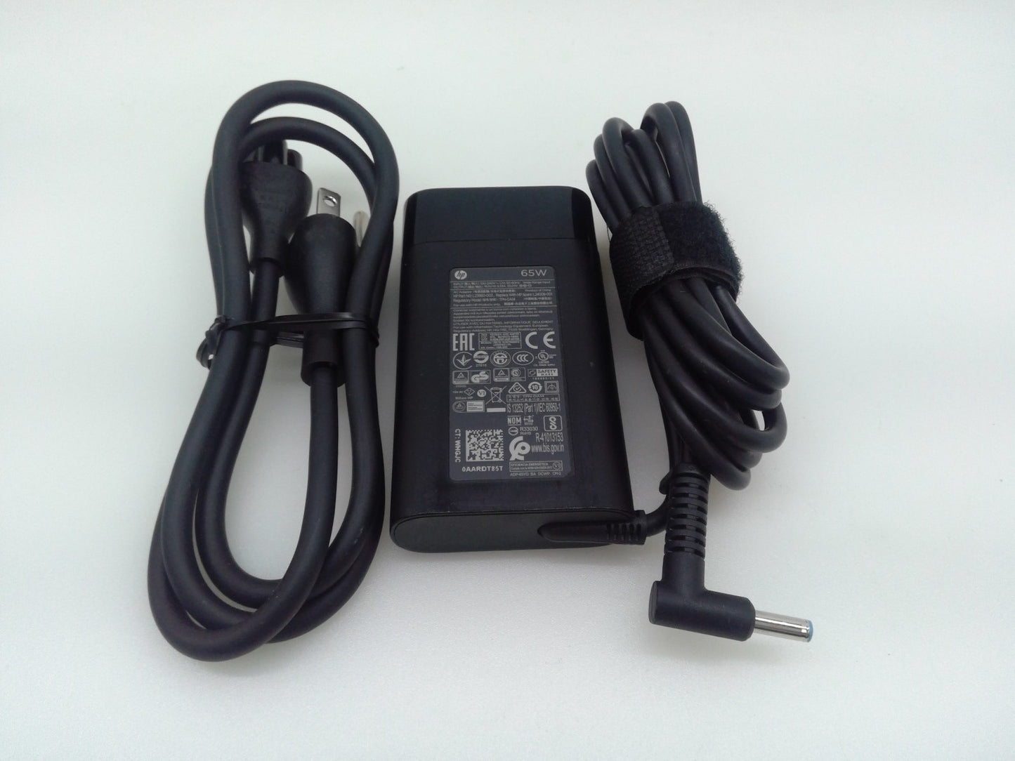 Genuine HP 65W Laptop AC Adapter Power Supply L23960-003 Blue Tip# 4.5*3.0mm