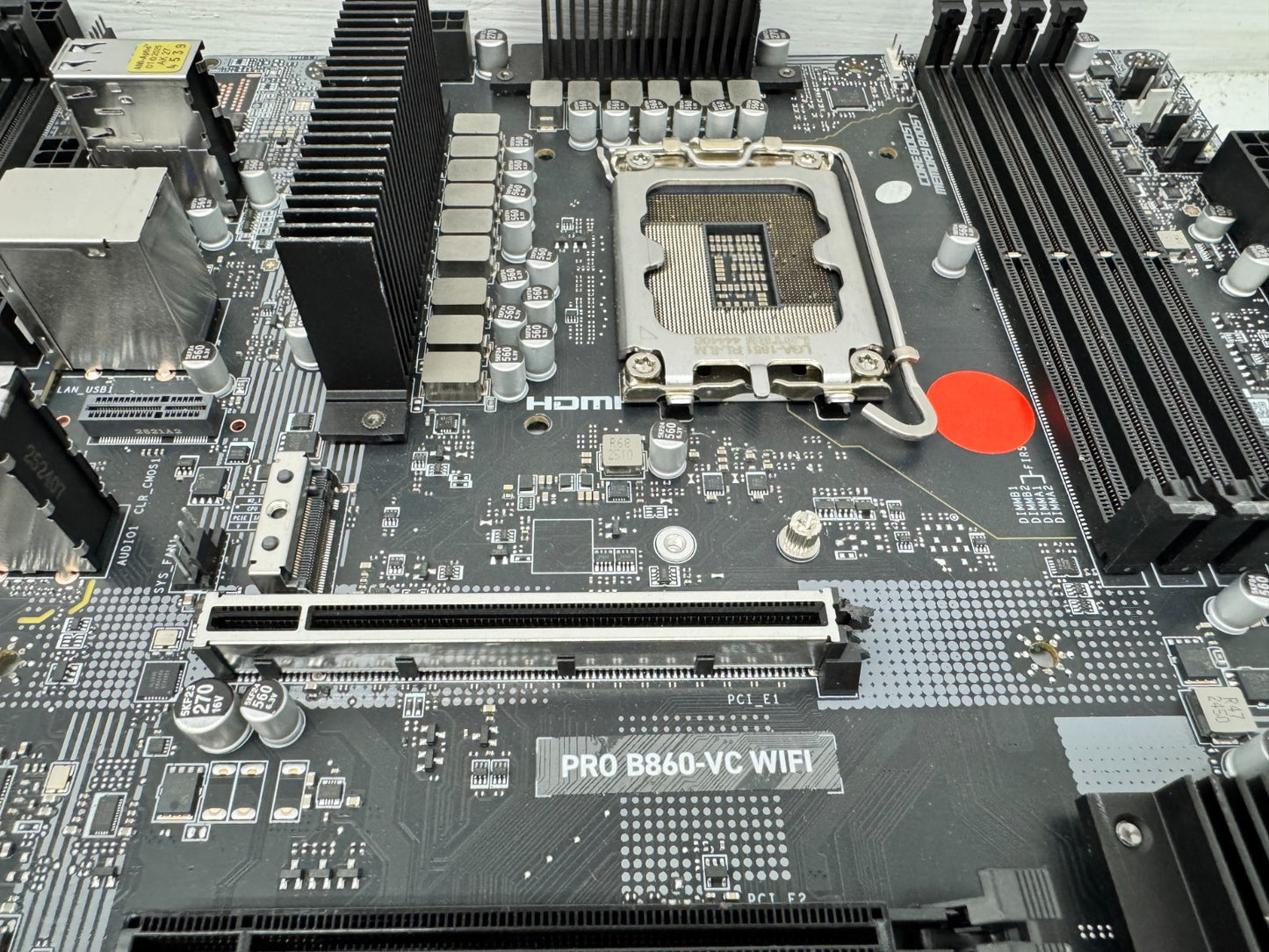 *For Parts*ASROCK B850M-C &MSI PRO B860-VC WIFI &MSI PRO Z890-P WIFI MIX No WIFI