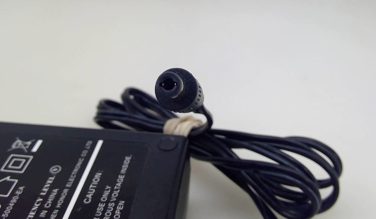 Hoioto ADS-65DI-12-2 12060E 12V 5A 60W AC/DC Adapter 5.5mm x 2.5mm w/cord