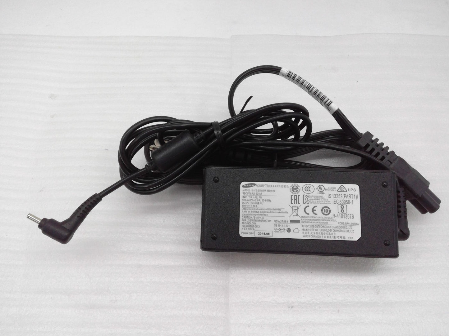 OEM For Samsung Notebook 9 Pro NP940X5N-X02US 60W 19V 3.16A PA-1600-96 3.0X1.1mm