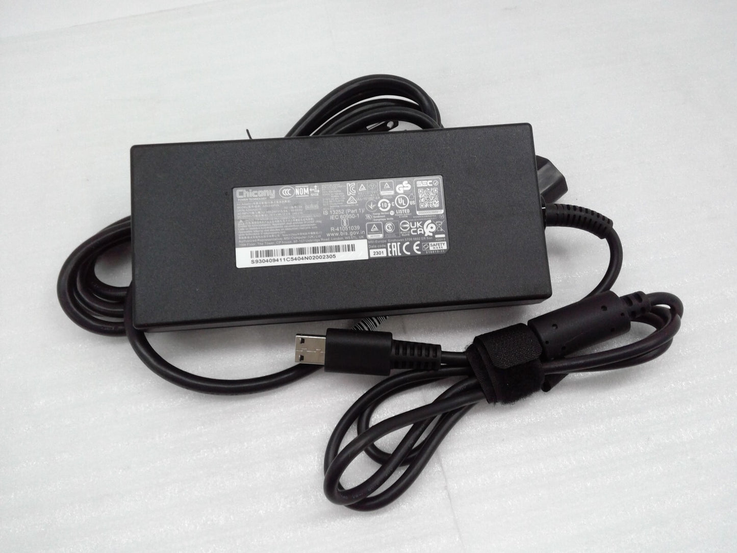 Original Chicony 240W A20-240P2A USB MSI GE66 GE76 GE77 Vector GP76 WE76 Charger