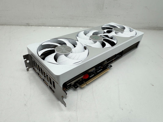 *Read* GeForce RTX™ 5080 AERO OC SFF 16G GDDR7 GV-N5080AERO OC-16GD Not Working
