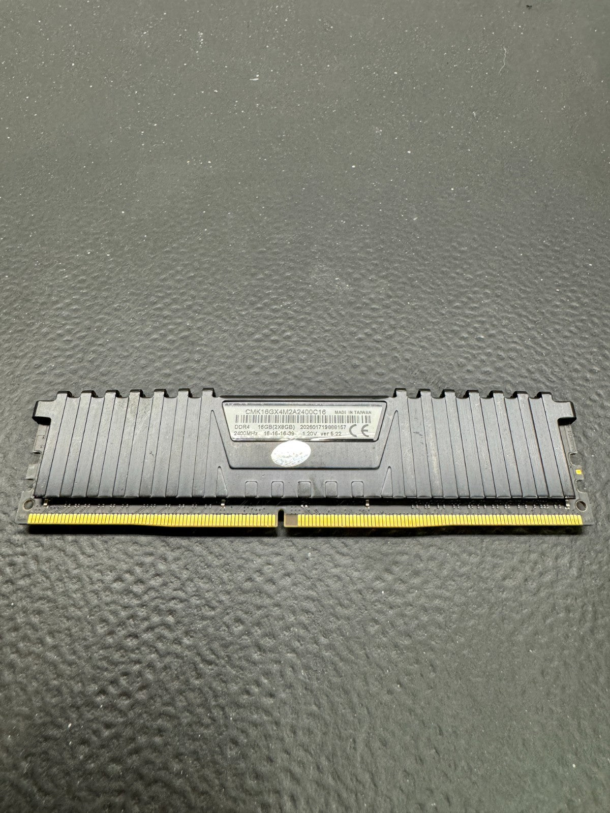 Corsair Vengeance 8GB (1x8GB) DDR4 2400MHz Ram Memory CMK16GX4M4A2400C16
