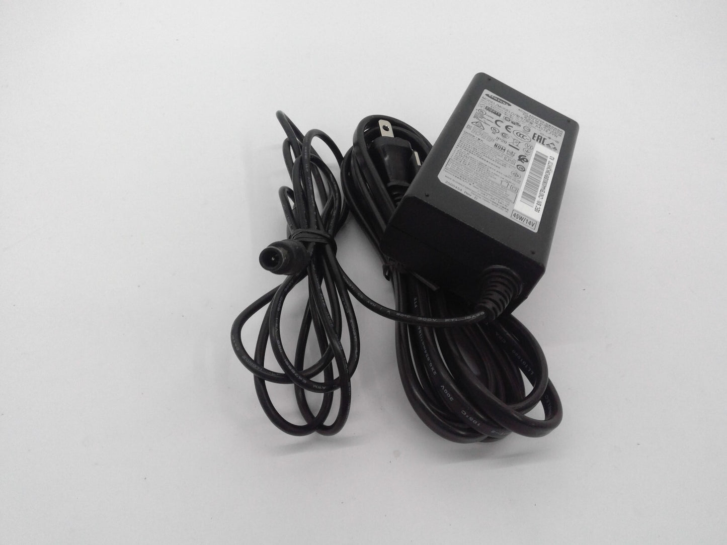 ORIGINAL SAMSUNG 45W 14V 3.2A AC POWER ADAPTER SUPPLY A4514_FPN - Free Shipping