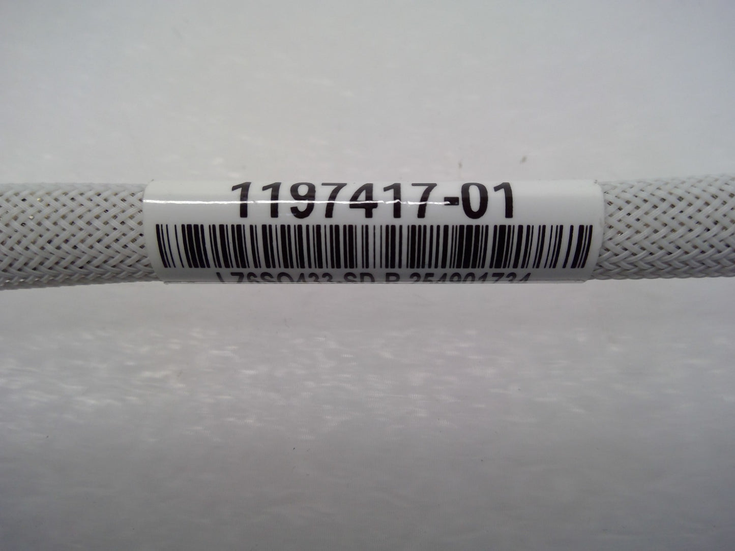 Luxshare 100G QSFP28 DAC Cable 0.93M 30AWG High-Speed Twinax LZ6SQ433-SD-R