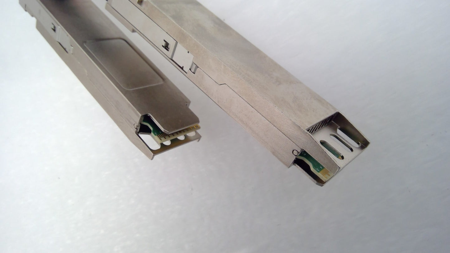 Amphenol 400G QSFP-DD TO QSFP-DD DAC Cable 1.13M 30AWG NJPPER-G605-01 1133366-01