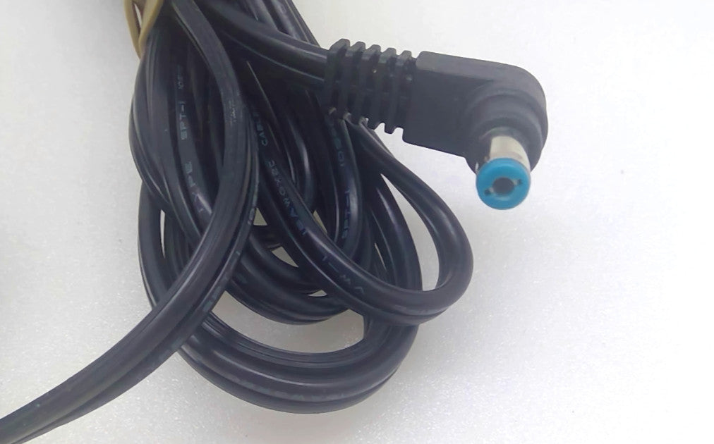 D-Link SMP-T1178 5V 2.5A AC Adapter for DI-524 802.11g Wireless Router 5.5x2.1mm
