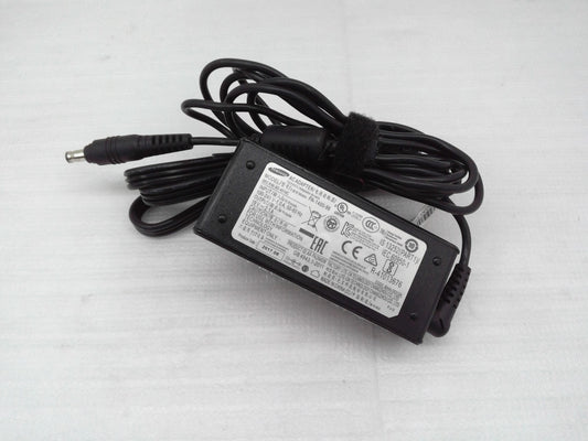 Genuine Samsung Laptop Charger AC Adapter 19V 2.1A  AD-4019C PA-1400-96