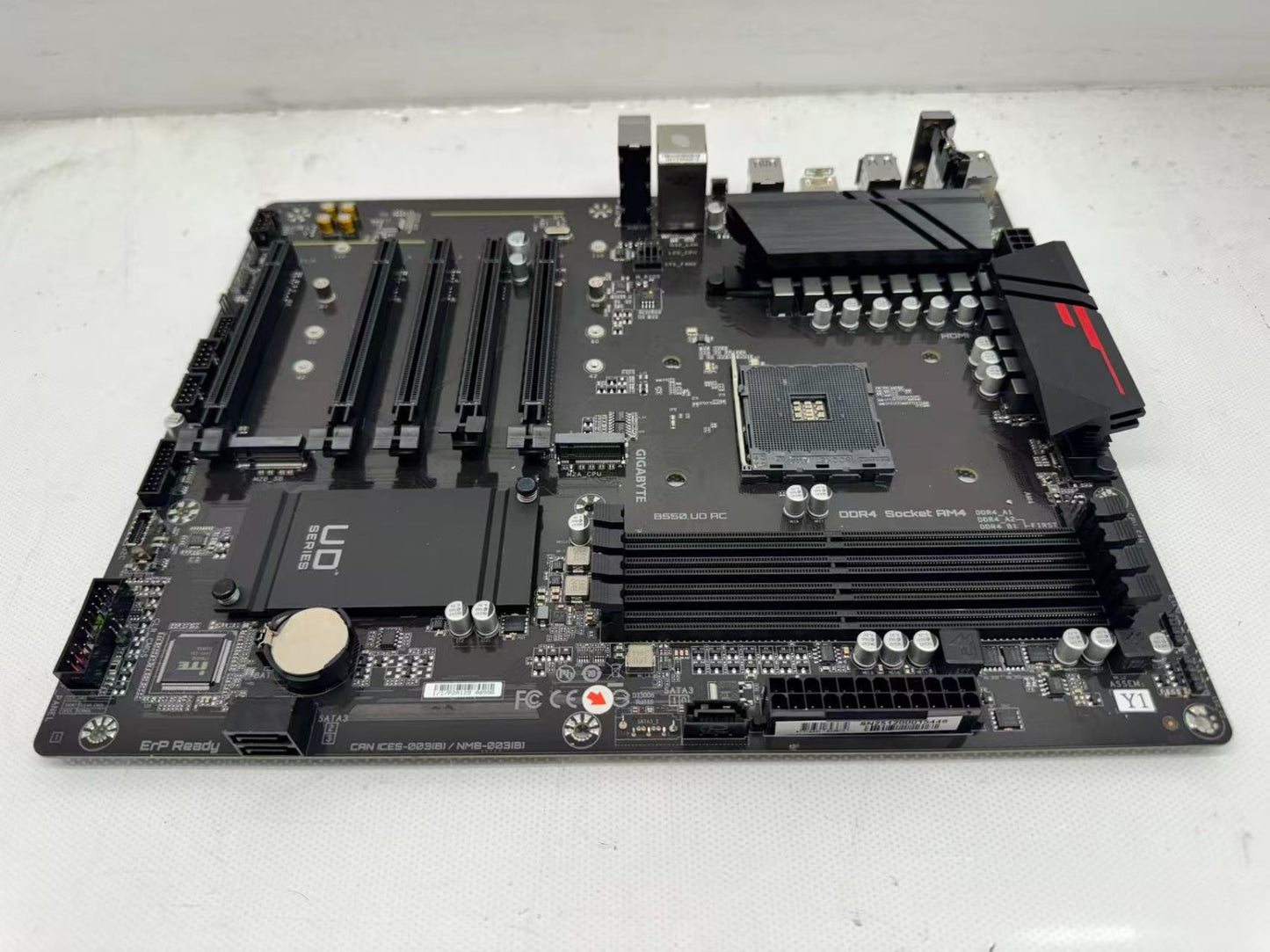GIGABYTE B550 UD AC ATX Motherboard AMD Socket AM4 DDR4 HDMI **READ**