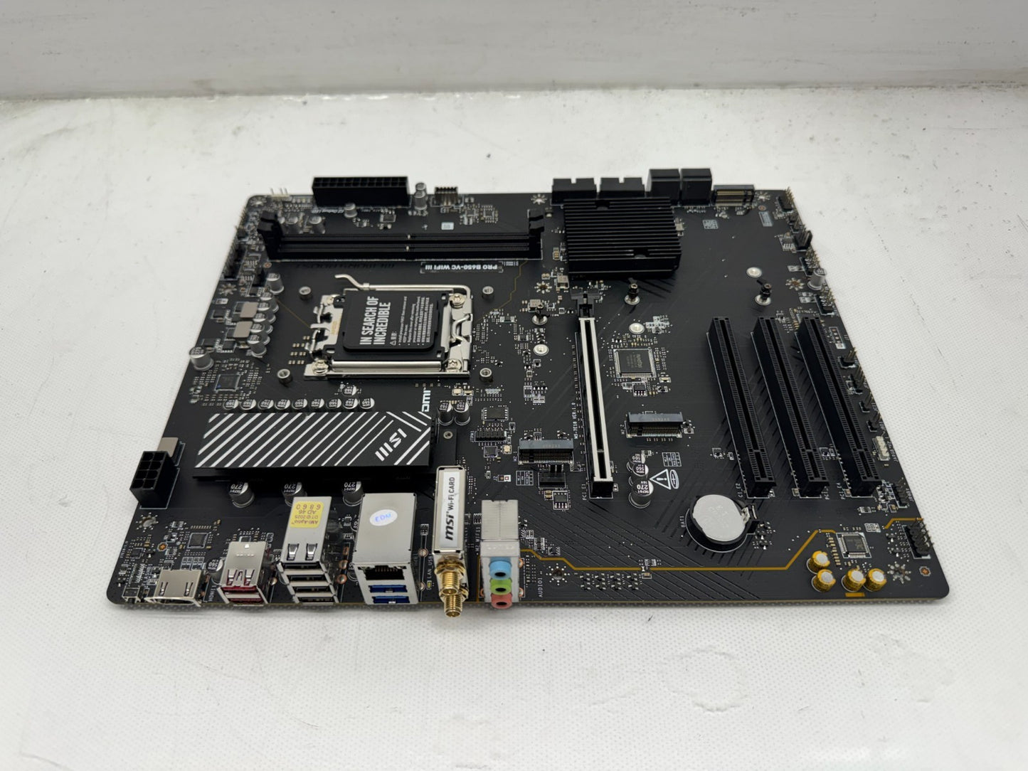 MSI PRO B650-VC WIFI III Desktop ATX Motherboard AMD B650 Chipset DDR5