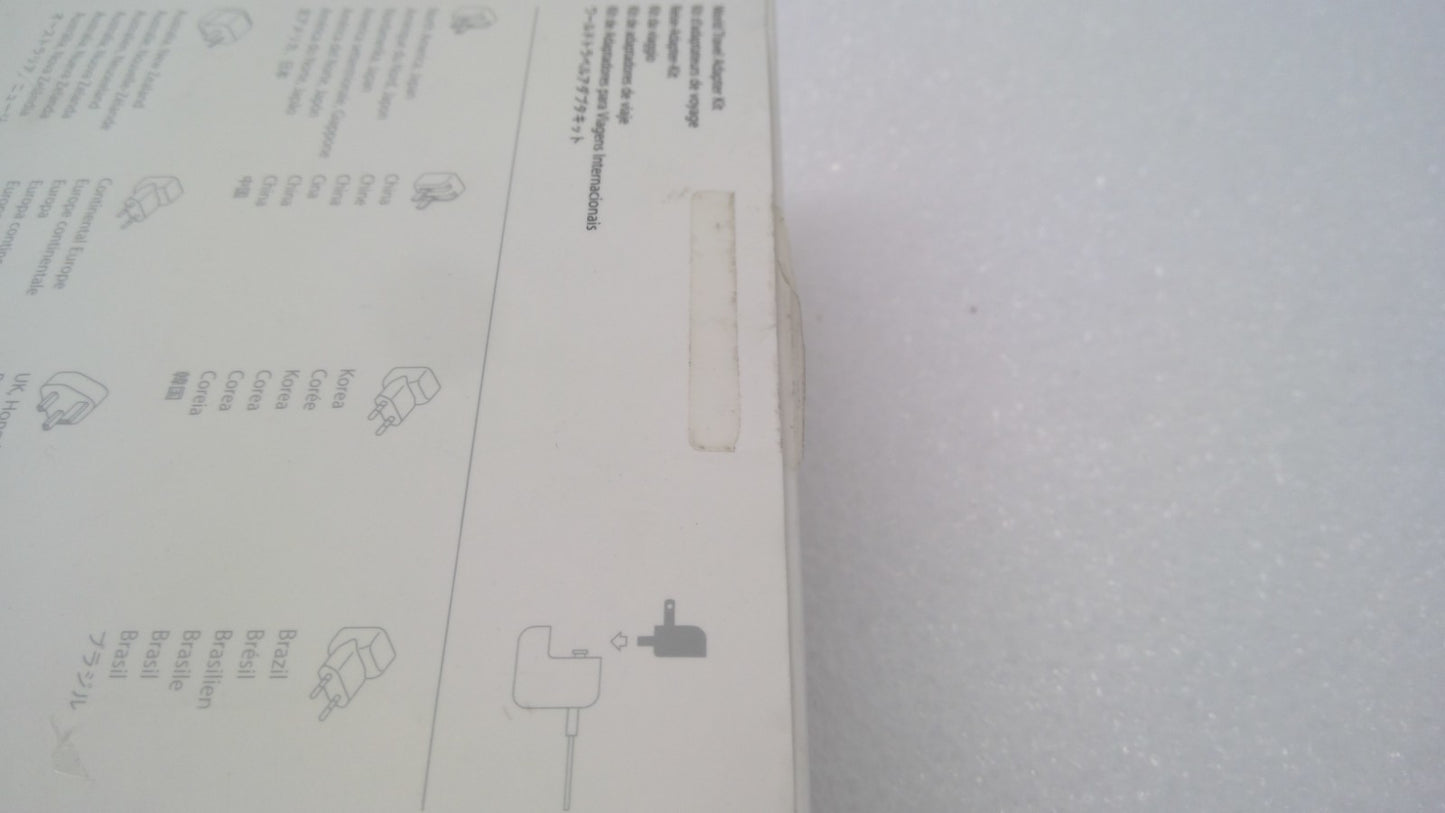 Open Box Apple World Travel Adapter Kit MD837AM/A White
