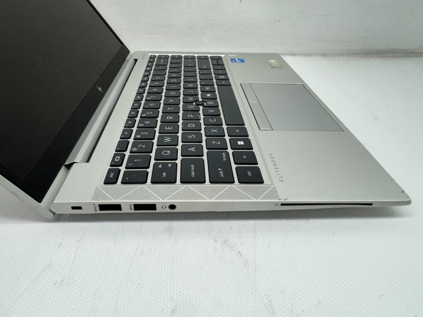 HP EliteBook 840 G8 14" i5-1145G7@2.6GHz 16G RAM 256GB SSD Win11 *READ*