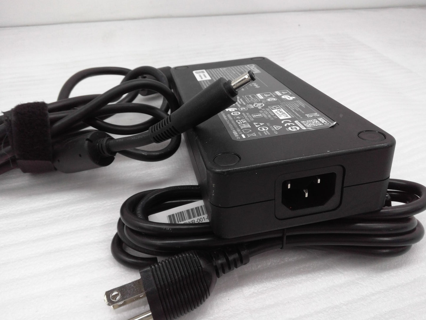 Chicony 16.92A 330W AC Adapter A20-330P1A  Acer Predator Helios 18 PH18-72-90C9