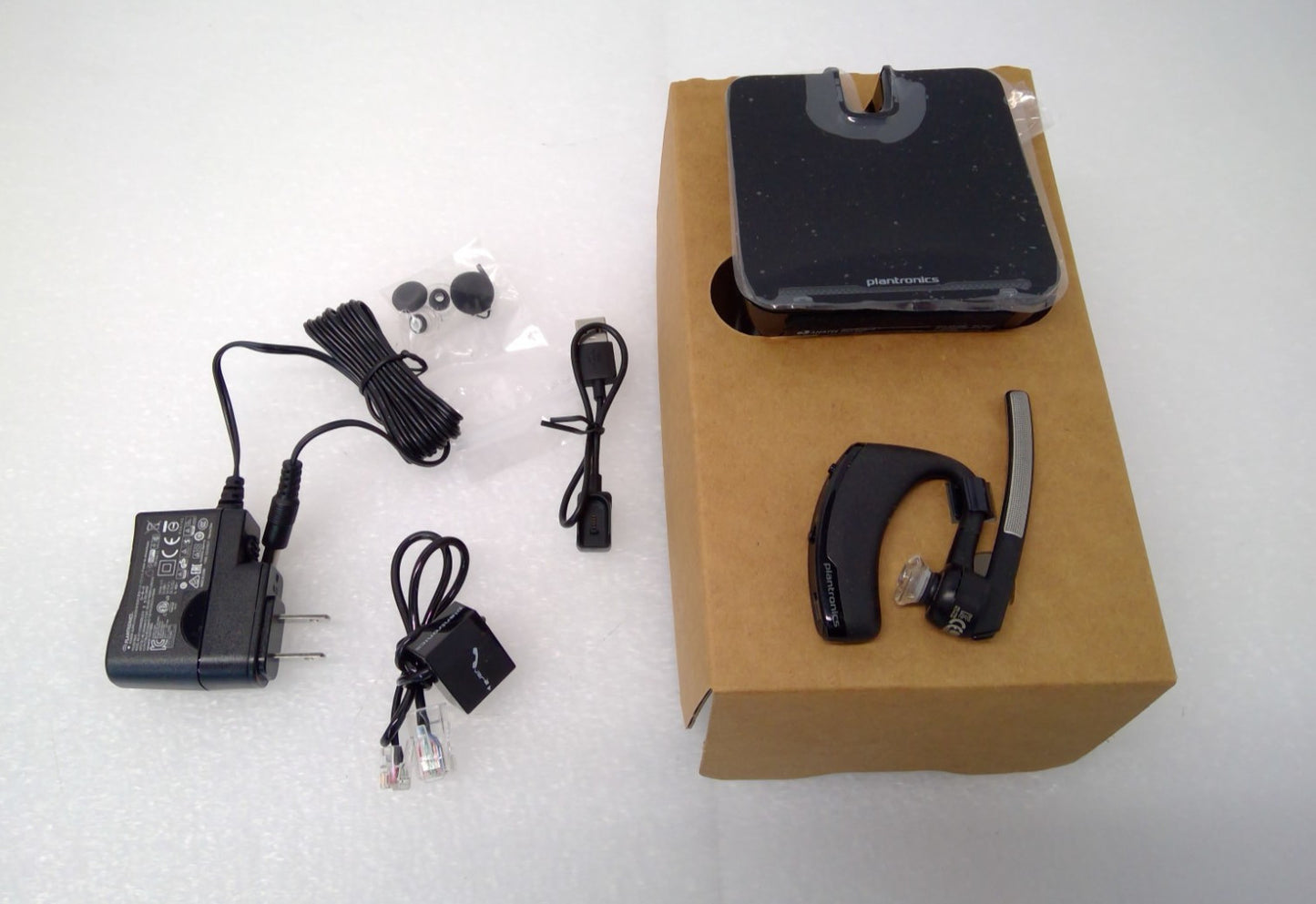 Plantronics Voyager Legend CS B335 Bluetooth Headset for Mobiles & Desk Phones