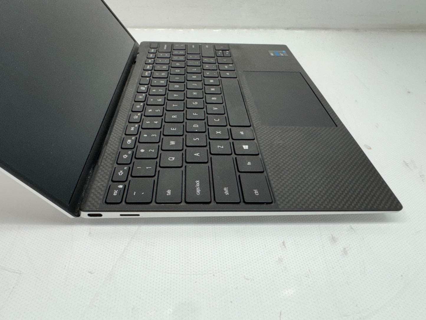 Dell XPS 13 9310 13.4" Intel  i7-1185G7@3.0GHz 16G RAM NO SSD Laptop W/AC *READ*