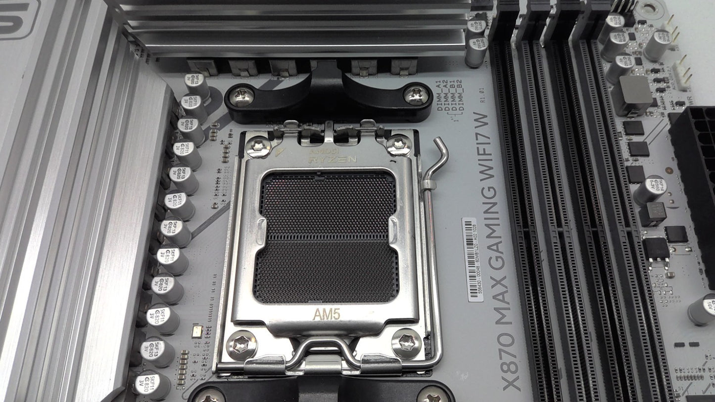 ASUS X870 MAX GAMING WIFI7 W Motherboard AMD AM5 DDR5 *Read*