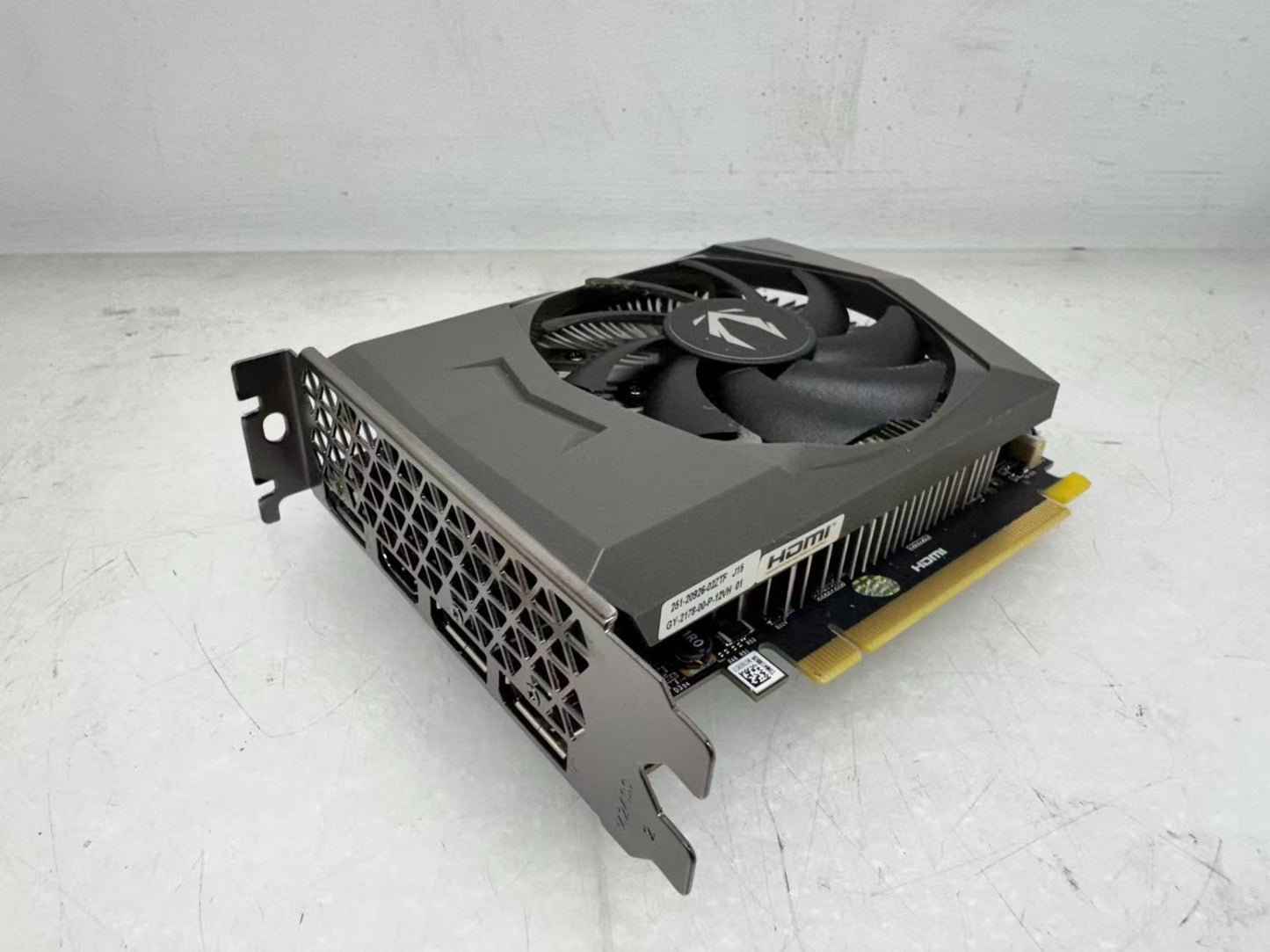 ZOTAC GAMING GeForce RTX 3050 6GB GDDR6 Solo 96BIT  PCIE 4.0