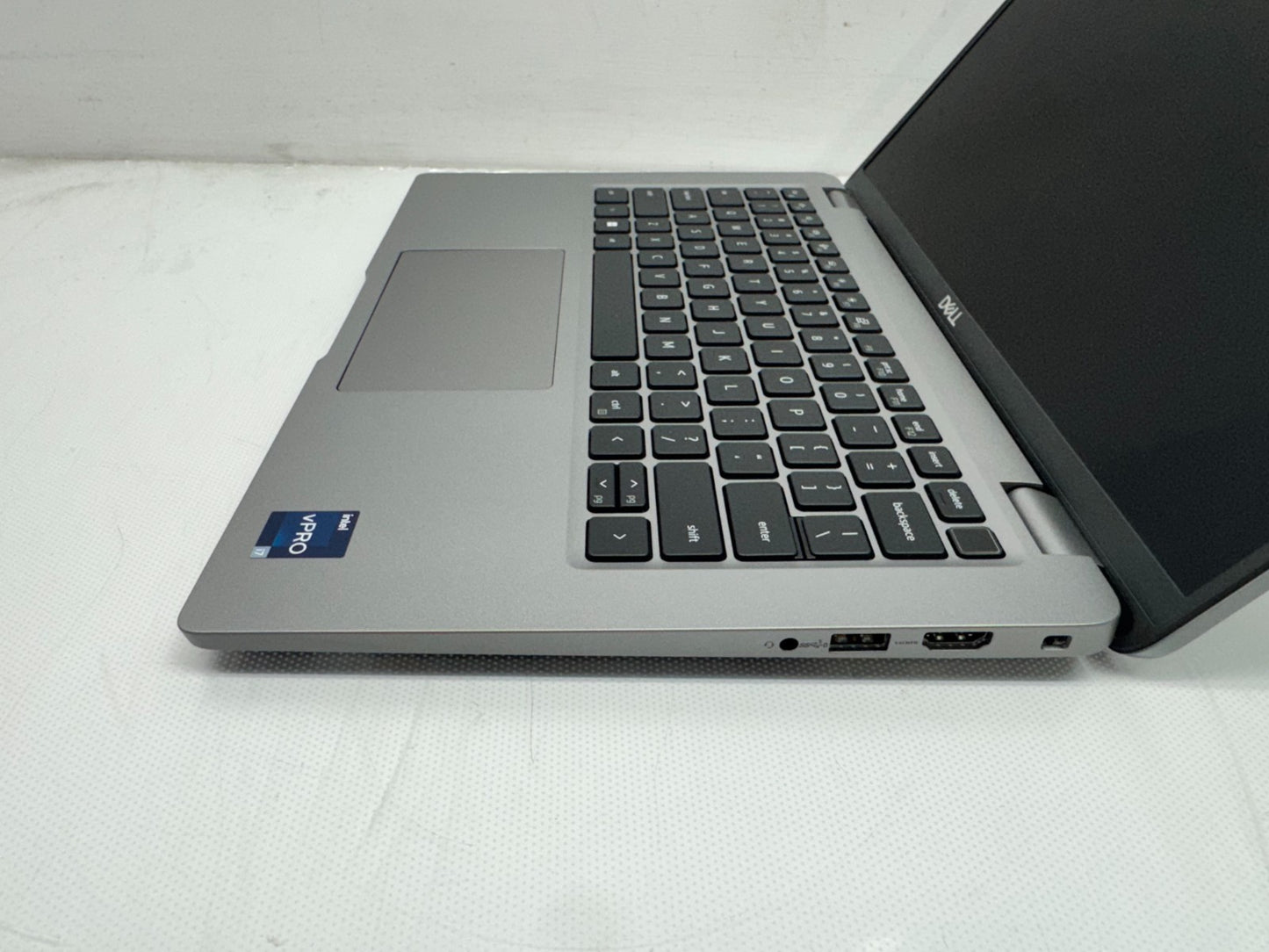 Dell Latitude 5440 Laptop Touch Intel i7-1365U@1.80GHz 16GB 256G Win 11 *READ*