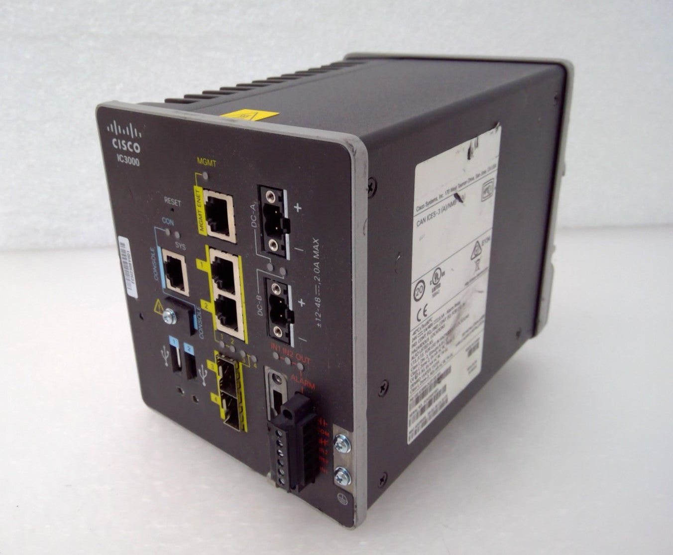 Cisco ISA-3000-2C2F-K9 ruggedized industrial security appliance Switch*READ*