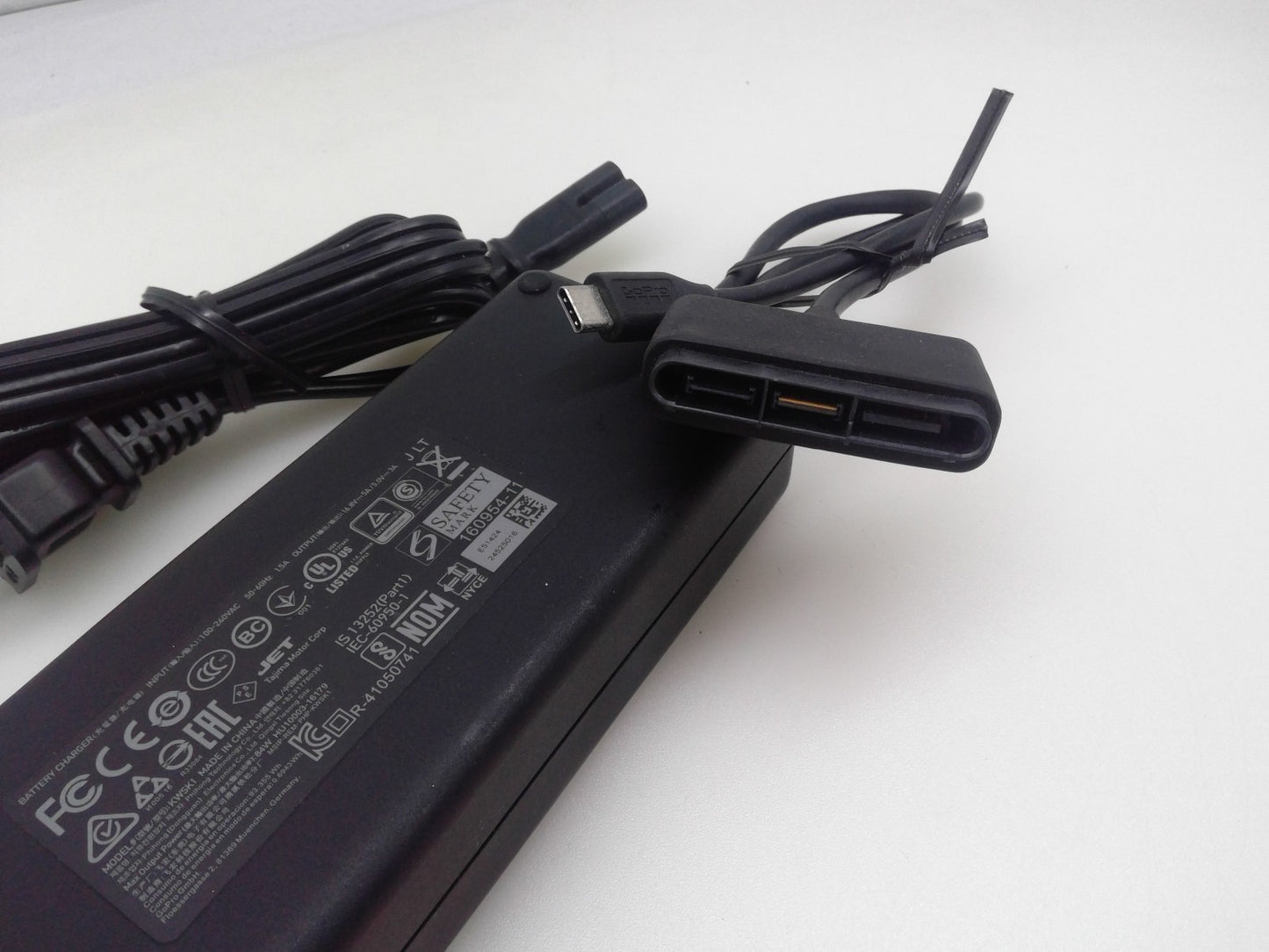 Genuine Gopro Drone Karma AC Adapter Power Supply Charger KWSK1 84W 16V 5A/5V 3A