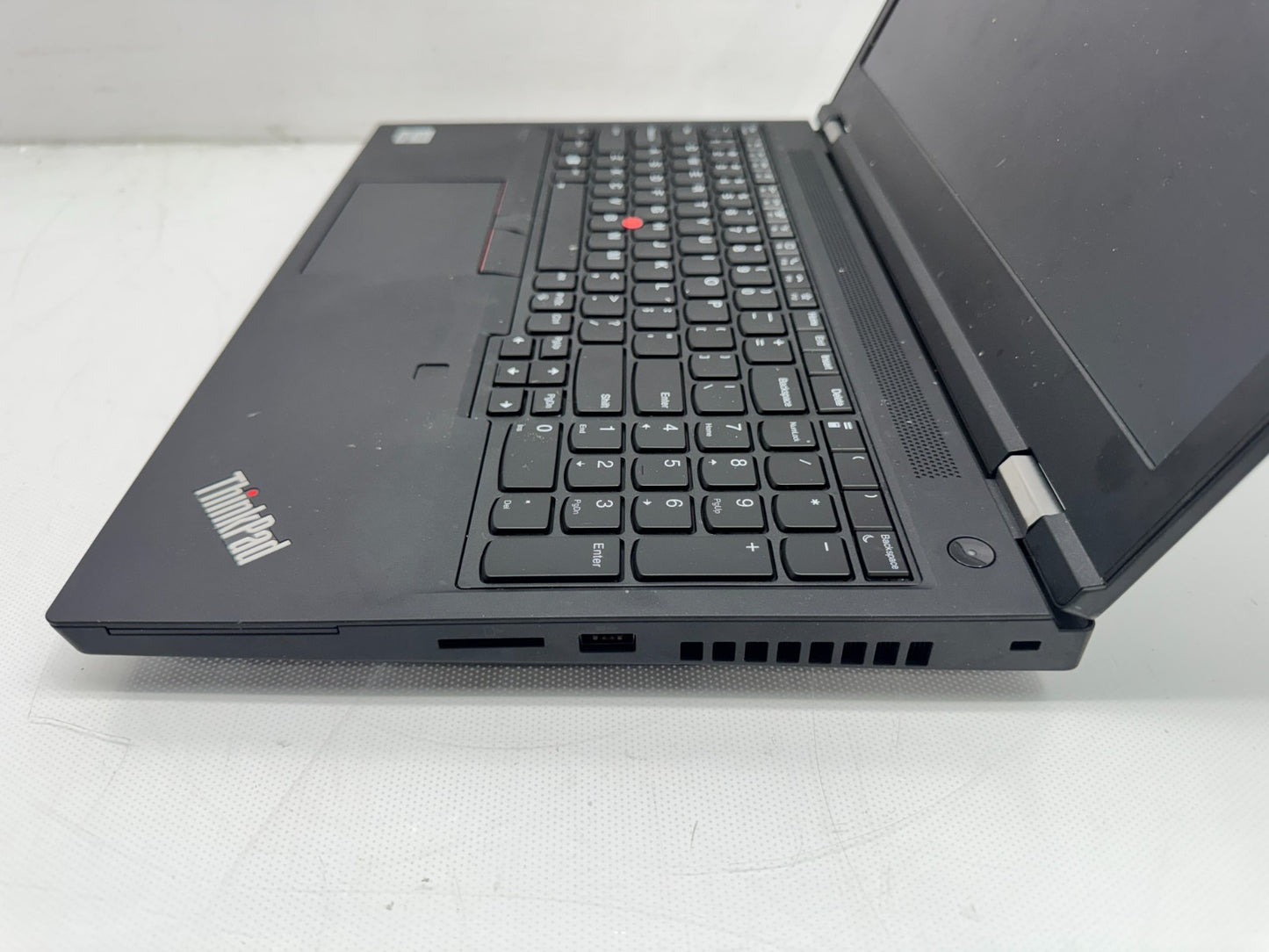 Lenovo ThinkPad P15 Gen 1 Intel i9-10885H@2.4GHz 32G 1T RTX 4000 Win11 W/AC READ