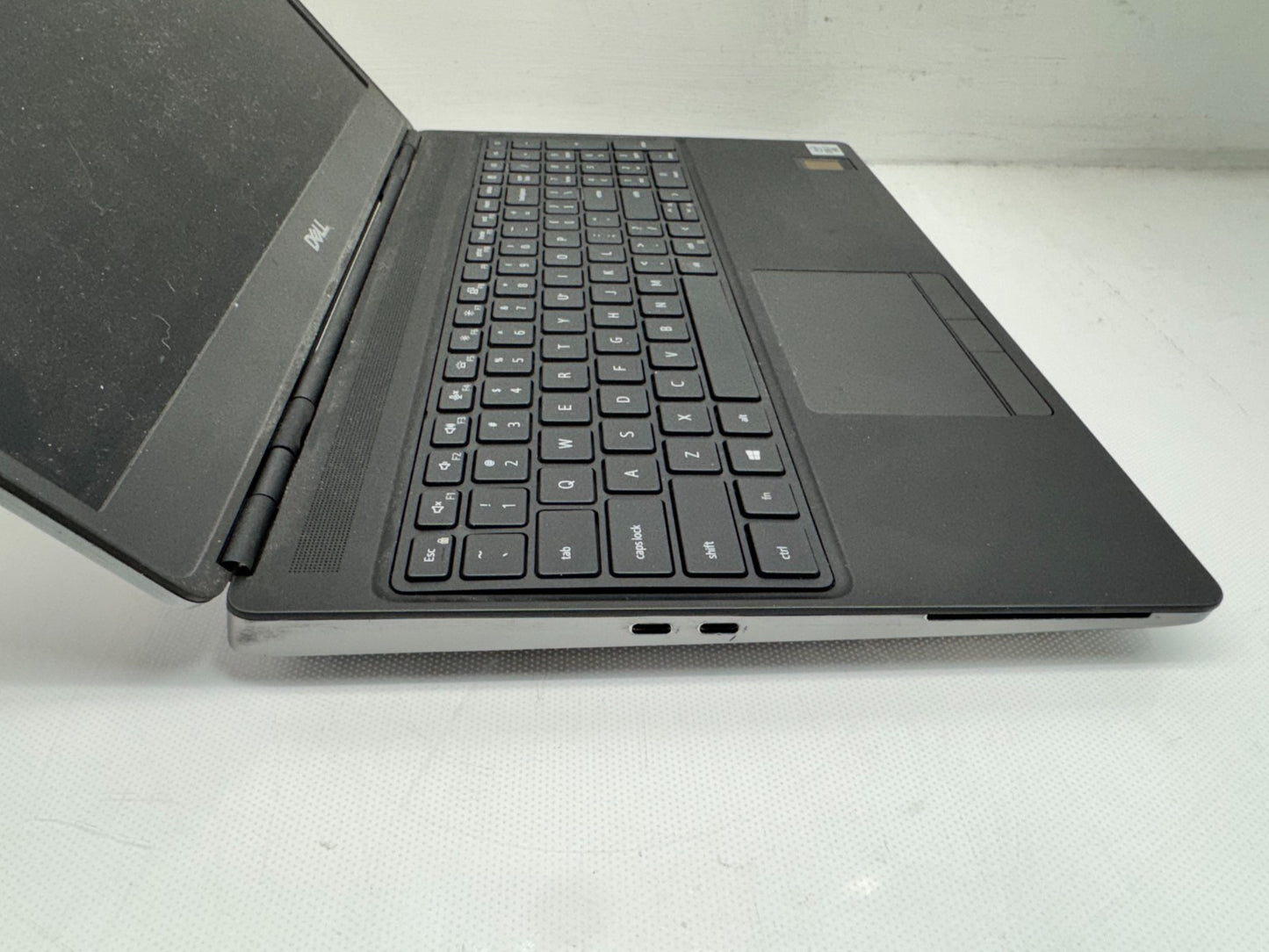 Dell Precision 7550 15.6" Intel i7-10850H@2.7GHz 16GB 256G T2000 Nocamera series