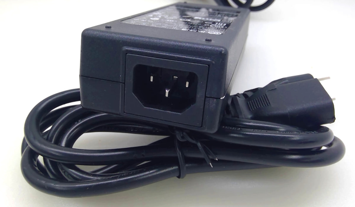 HONOTO ADS-110DL-12-1 120084E 12V 7A 84W AC Adapter w/ AC Power Cord