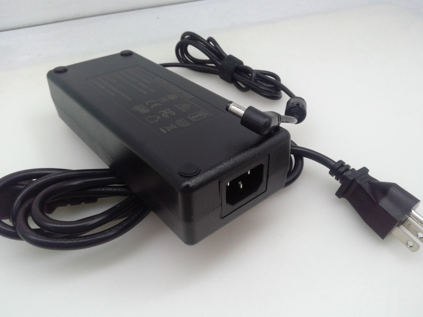 TDX-2406000 24V 144W 6A 5.5*2.1 AC Adapter Power Supply Charger W/ Power cord