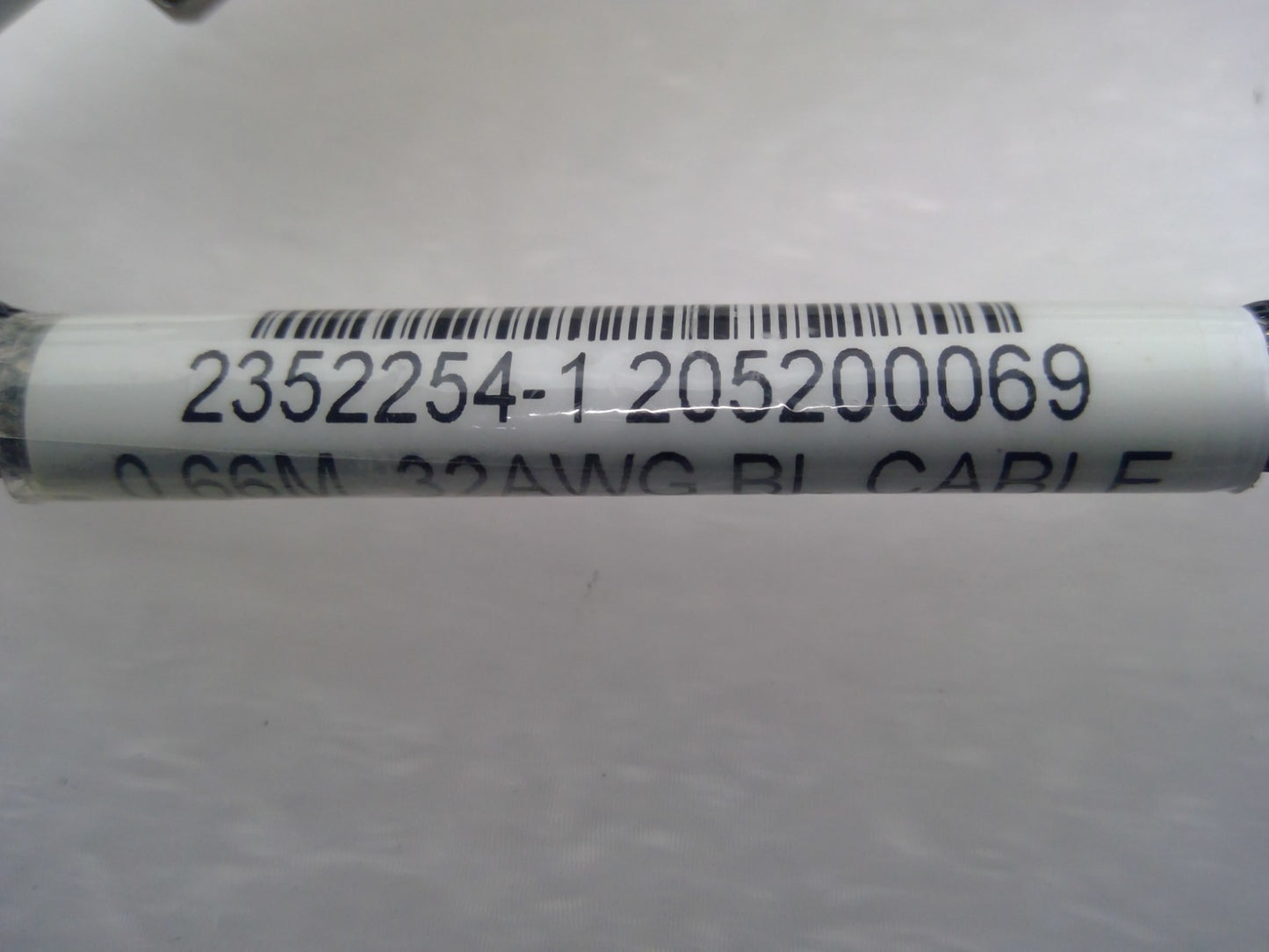 TE Connectivity 2352254-1 800G OSFP DAC Cable 0.66m 32AWG 1044722