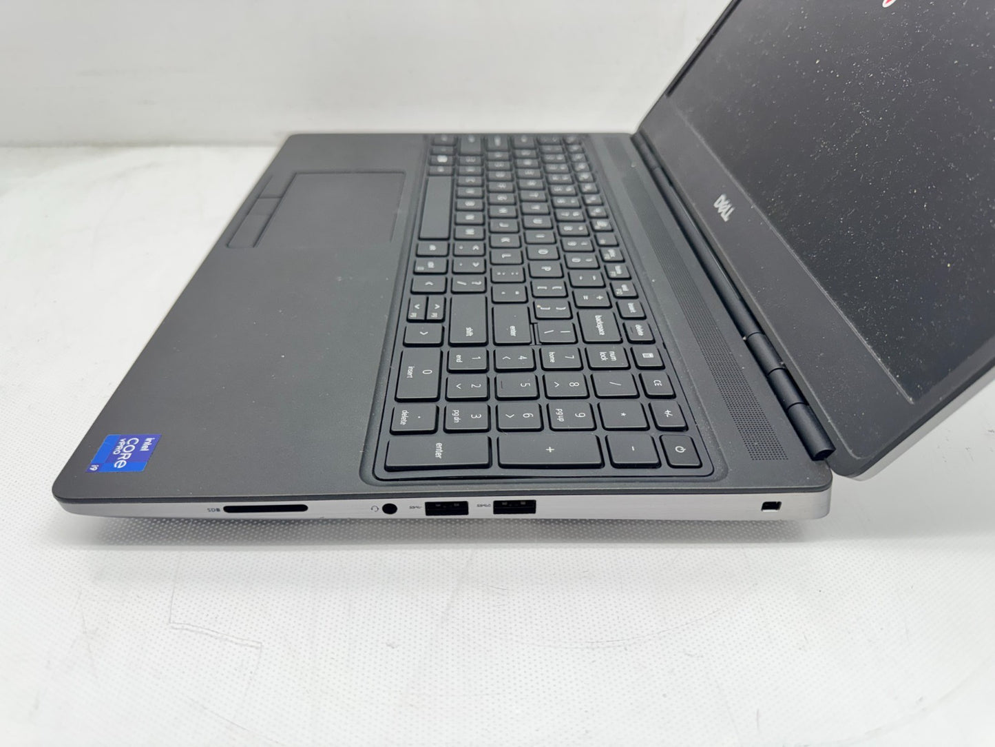 Dell Precision 7560 15.6" Intel i9-11950H@2.6GHz 32GB 1TB A4000 *READ*